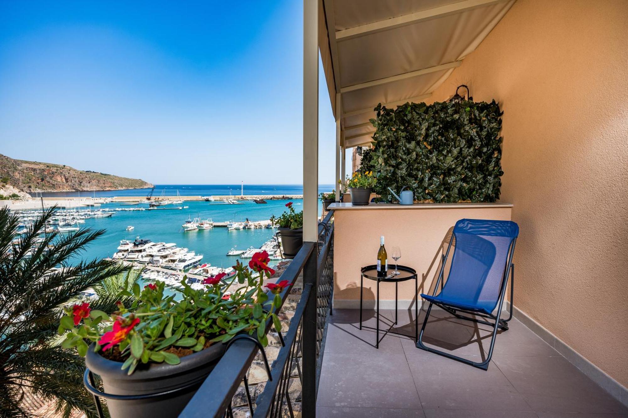 Apartment Altamarea 